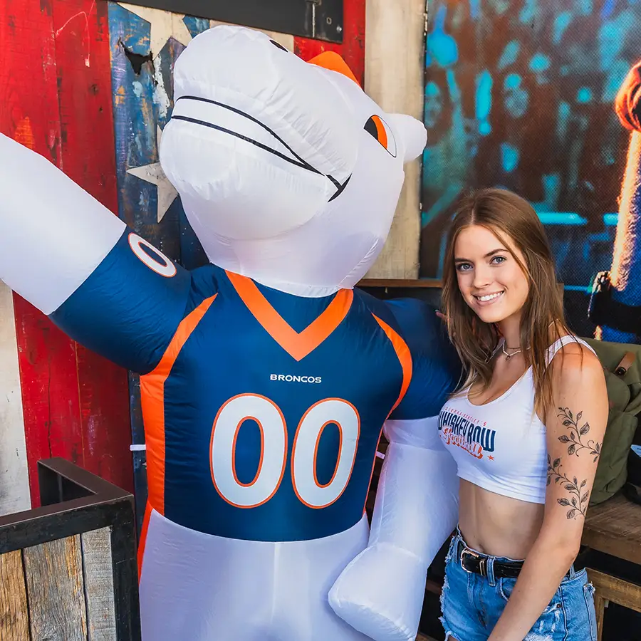 Broncos